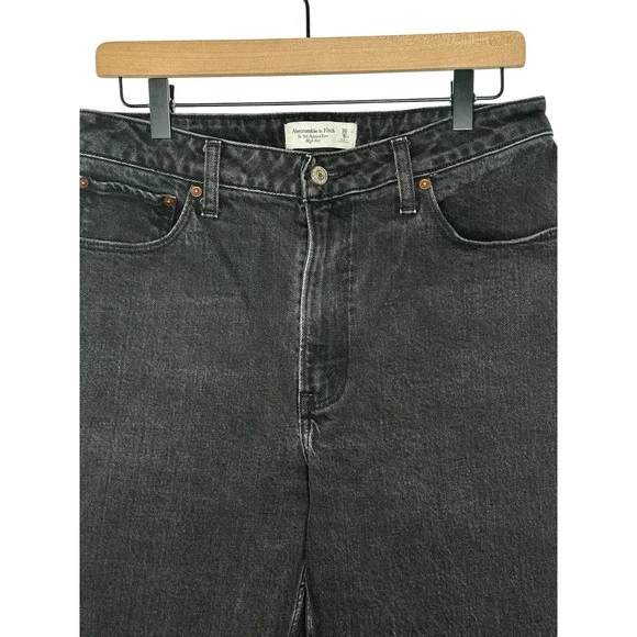 Abercrombie & Fitch 90s Relaxed Jean High Rise Curve Love 30 10 XS Black X-Short - Picture 6 of 10